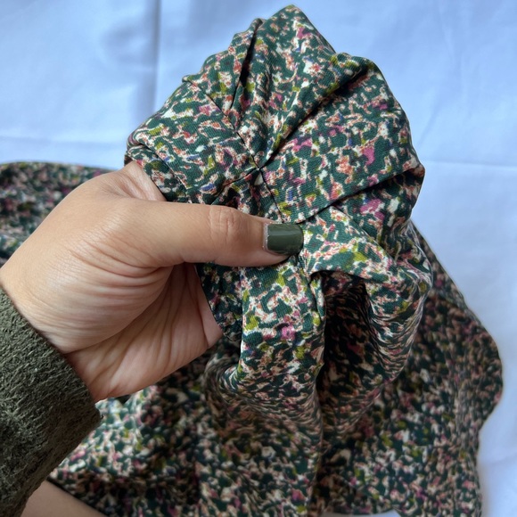 Soprano | Medium Green ,Yellow, Pink Design Crop Top - Picture 5 of 5